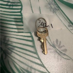 Louis Vuitton Key #342